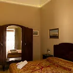 Гостевой дом Colonna And Terrace 3*